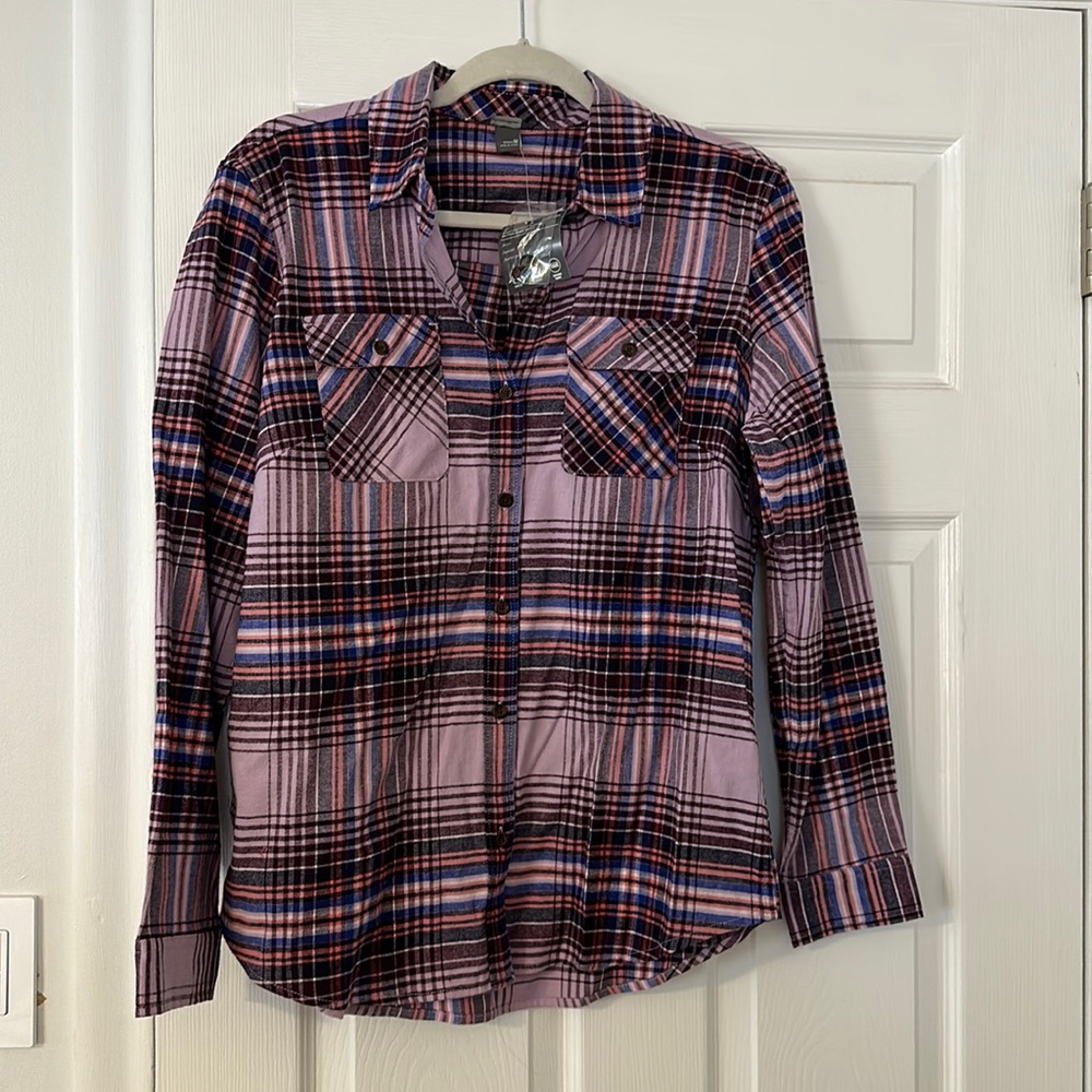 NWT Eddie Bauer women’s flannel shirt